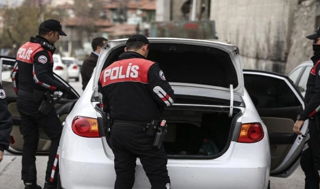 Kemalpaşa'da uyuşturucu operasyonu: 4 kişi tutuklandı!