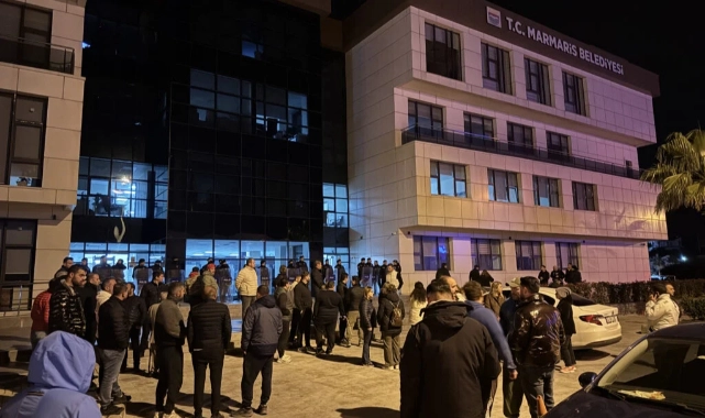 Marmaris Belediyesi'nde 13 kişi gözaltına alındı!