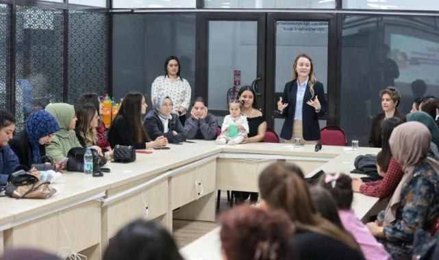 Anne Destek Programı mezunları sertifikalarını Başkan Mutlu’dan aldı