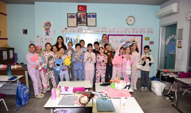 Bugün üniformalar pijama!