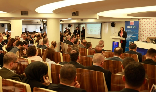  Foça Belediyesi’nin projeleri BELFOR’da dikkat çekti