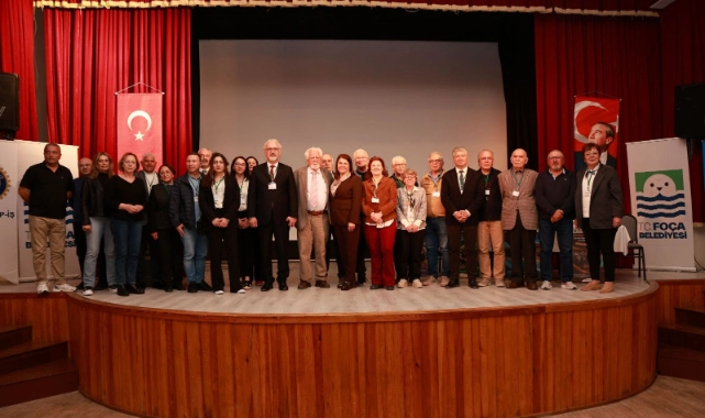 Foça’da tarımın geleceği masaya yatırıldı: Gediz kirlendi, araziler bölünüyor!