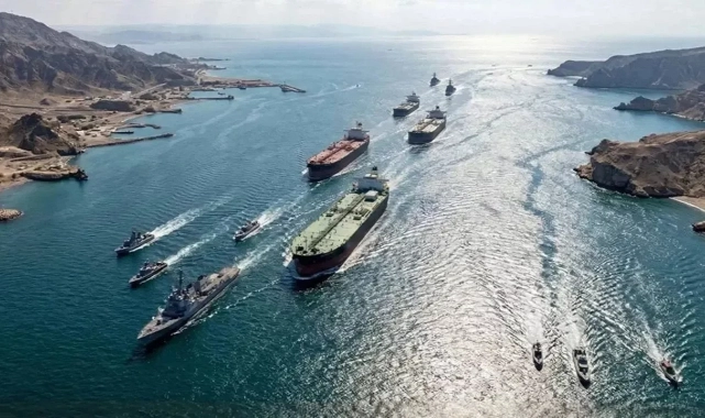 İran, Hürmüz Boğazı’nı yeniden kapattı