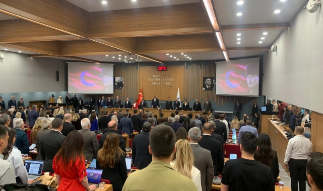 İzBB Meclisi'nde komisyon üyeleri belli oldu!