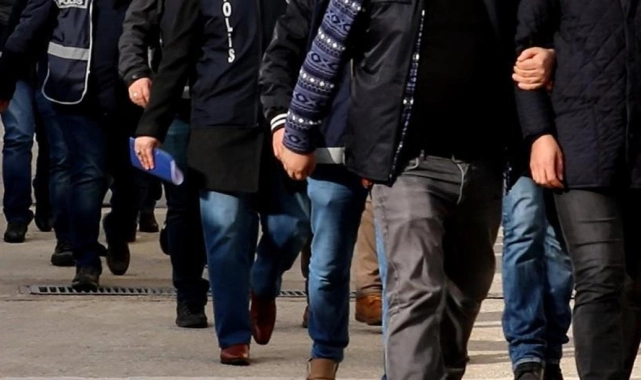 Karabağlar'da yangın çıkan evde uyuşturucu bulundu!