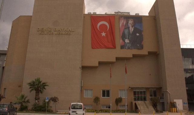 Karşıyaka’da üniversite adımı: Deniz Baykal Kültür Merkezi MYO’ya dönüştürülecek