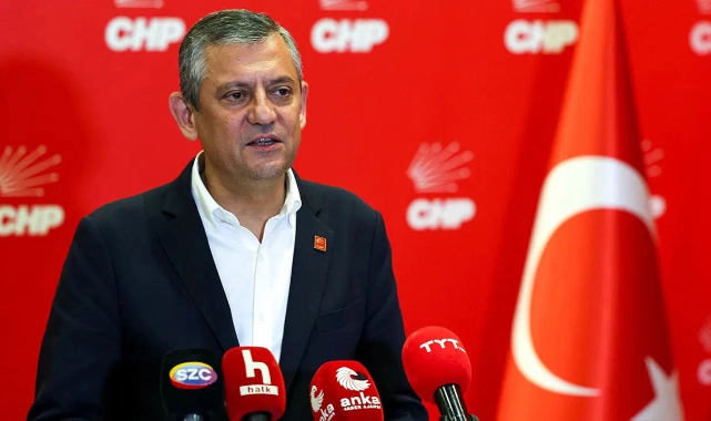 Özgür Özel, CHP'nin TBMM grup başkanı oldu!