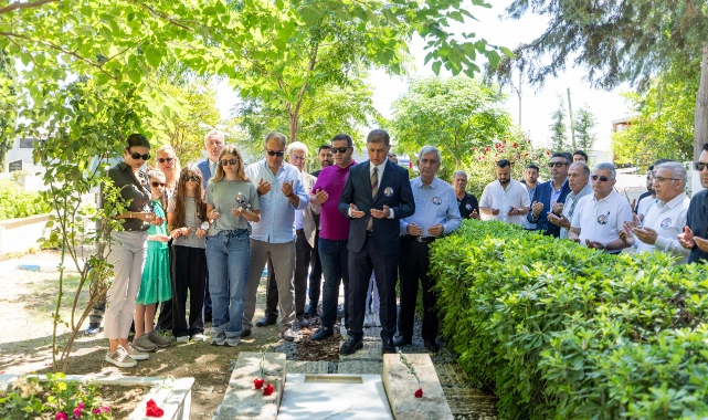 Ahmet Piriştina mezarı başında anıldı: 22 yıl sonra aynı saygı ve özlem...