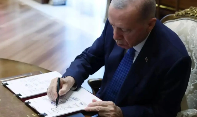 Atama kararnamesi yayımlandı: İzmir'de görev değişiklikleri
