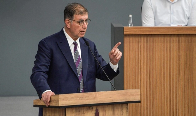 Başkan Tugay'dan 'Rahmi Koç' açıklaması: Kadınları aşağıladığını düşünmüyorum