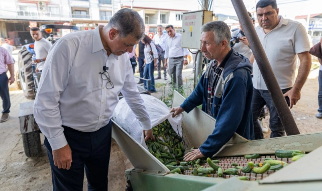 Başkan Tugay Küçük Menderes turunda: Hizmet rotasını en uzak ilçeden çizdi