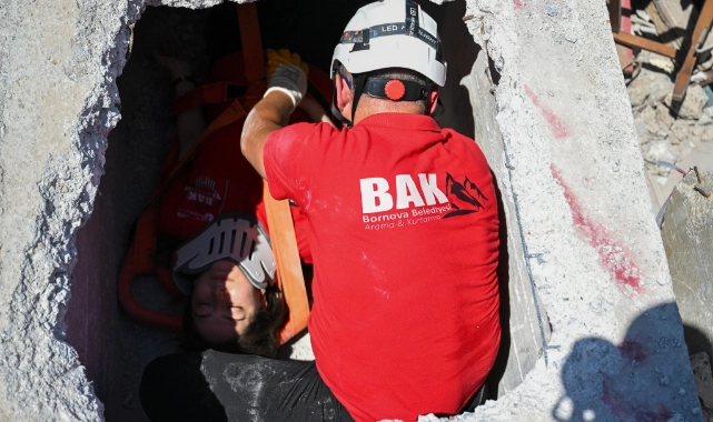 Bornova’nın ‘BAK’ ekibi hayat kurtarmak için tetikte!