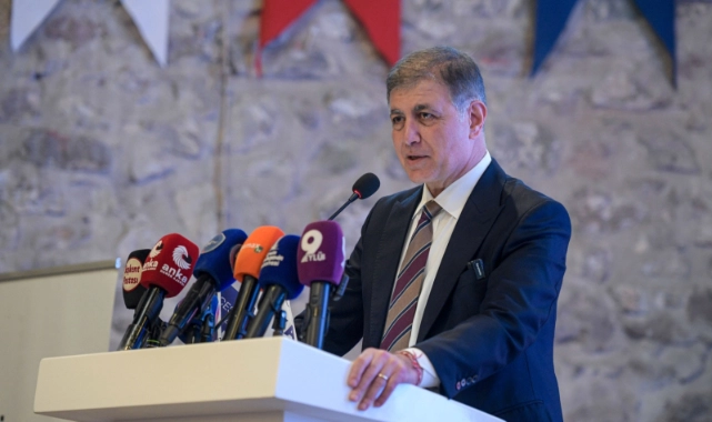 Cemil Tugay, CHP’den istifa etti!