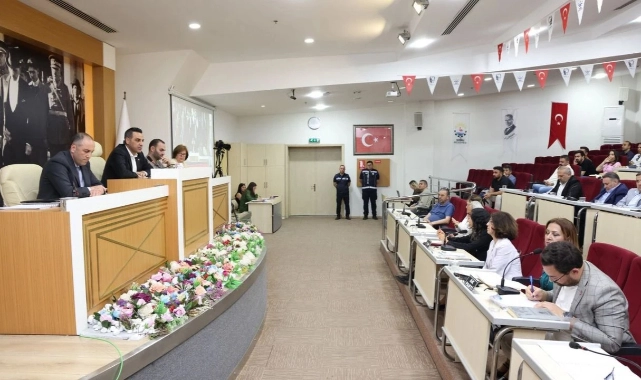 Çiğli Belediyesi'nden 6 taşınmaz için olağanüstü meclis!