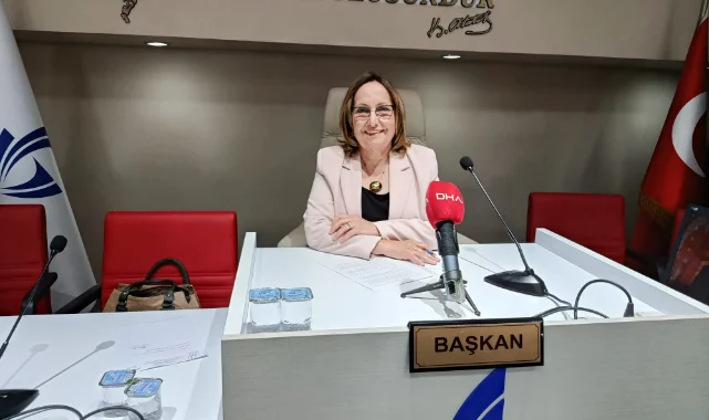 Güzelbahçe Belediye Başkan Vekili Ayşe Akın oldu!