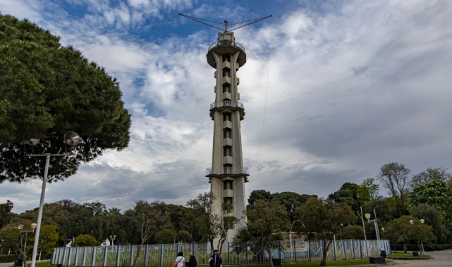 İzmir’in simgesi Paraşüt Kulesi yeniden ayağa kalkıyor