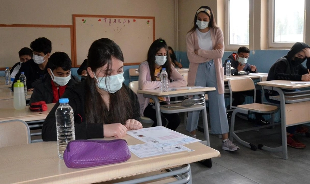 MEB'ten LGS açıklaması: O tarihte okullar tatil edildi!