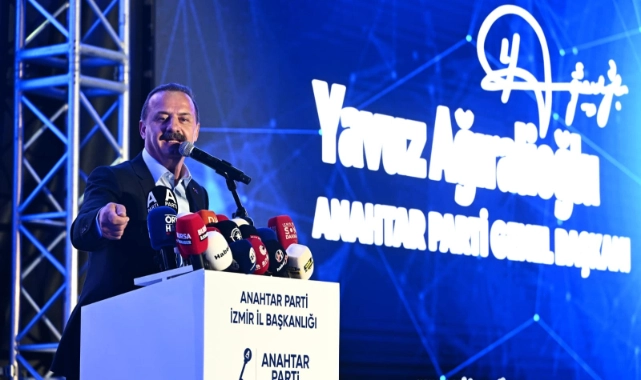 Seçim startını İzmir'den verdi, iktidara meydan okudu