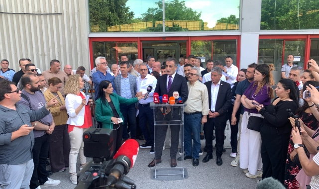 Üç saatlik toplantı sona erdi: CHP'li Yeter'den tasfiyelere tepki!