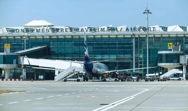 Berlin - İzmir uçuşunda bomba ihbarı!