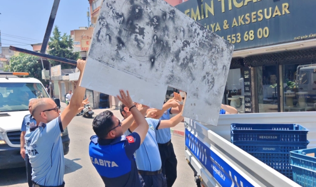 Bayraklı’da kamusal alan işgallerine ortak denetim