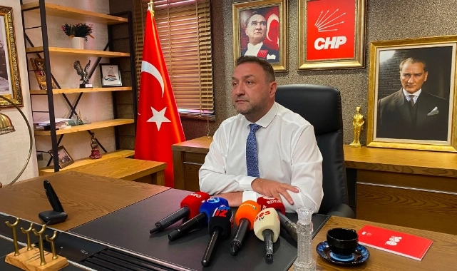 CHP'li Gümrükçü'den Başkan Tugay'a 'geri dön' çağrısı!