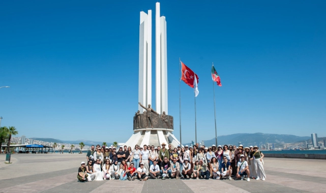 Geleceğin mimarları Karşıyaka’nın tarihi mirasını keşfetti