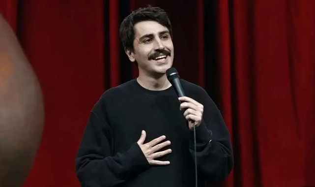 Komedyen Deniz Göktaş gözaltına alındı