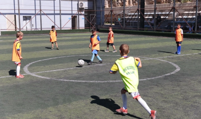 Konak’ta yaz sporla güzelleşiyor