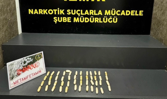 Uyuşturucuyu kapsüller halinde yuttu: İzmir'de yakalandı