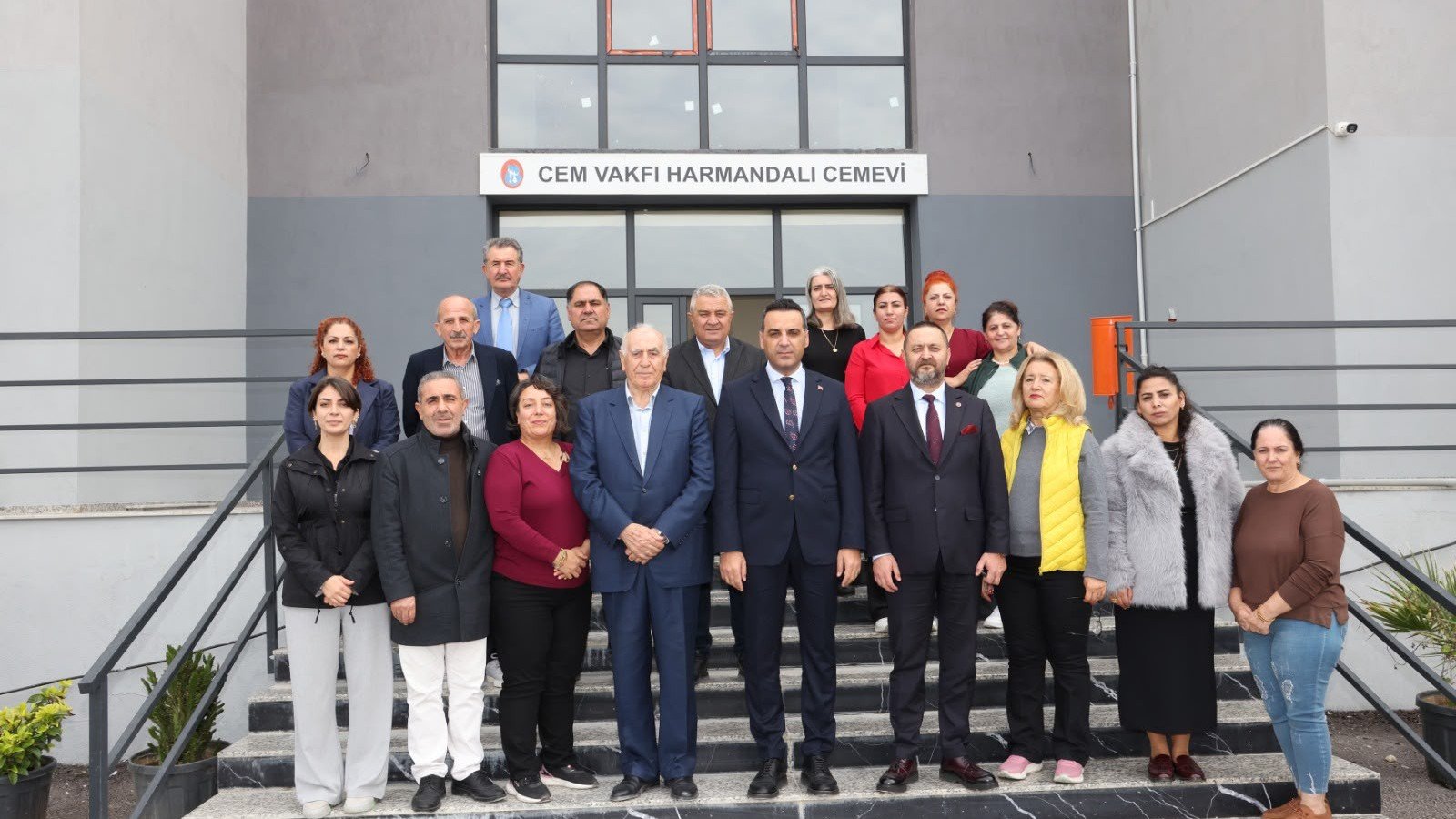 Başkan Yıldız’dan Harmandalı Cemevi’ne Destek: Eksikler Hızla Tamamlanacak