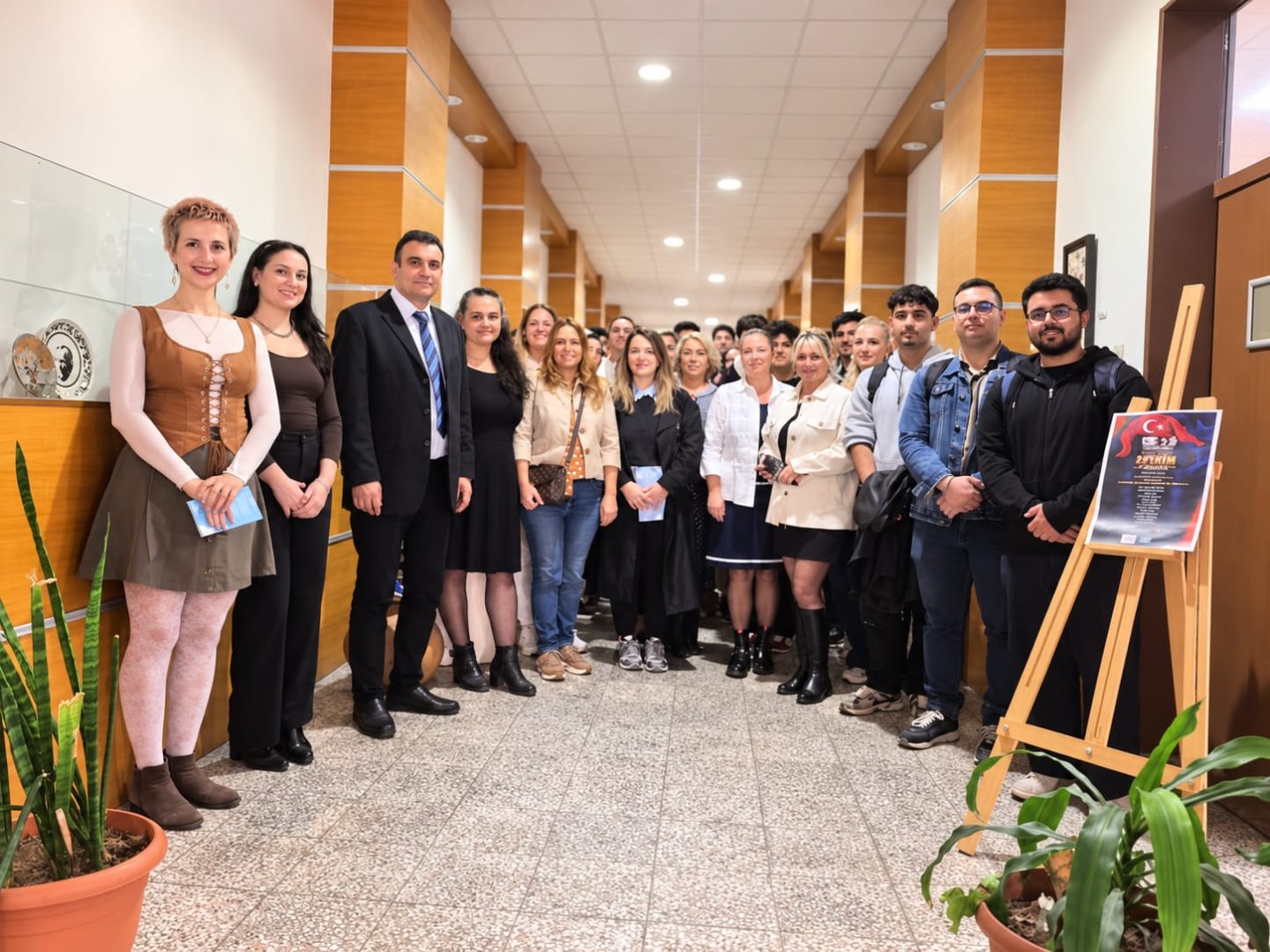Cumhuriyetin 103'üncü yılında 12 ilde sanat buluşması