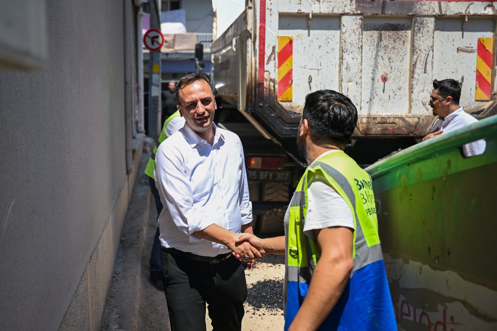 Başkan Eşki Çamdibi’nde sözünü tutuyor