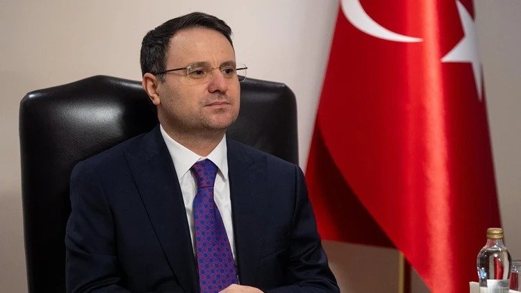 Bakan Gürlek: “Hukuk önünde kimse dokunulmaz değil”