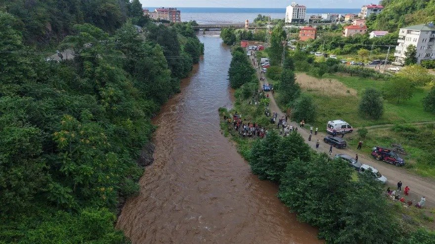Giresun’da sel felaketi: 2 kişi kayıp!