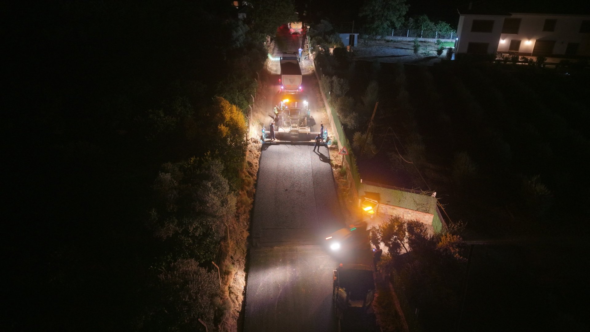 İzmir Büyükşehir Belediyesi’nden Selçuk’a 15,5 kilometrelik yol hamlesi