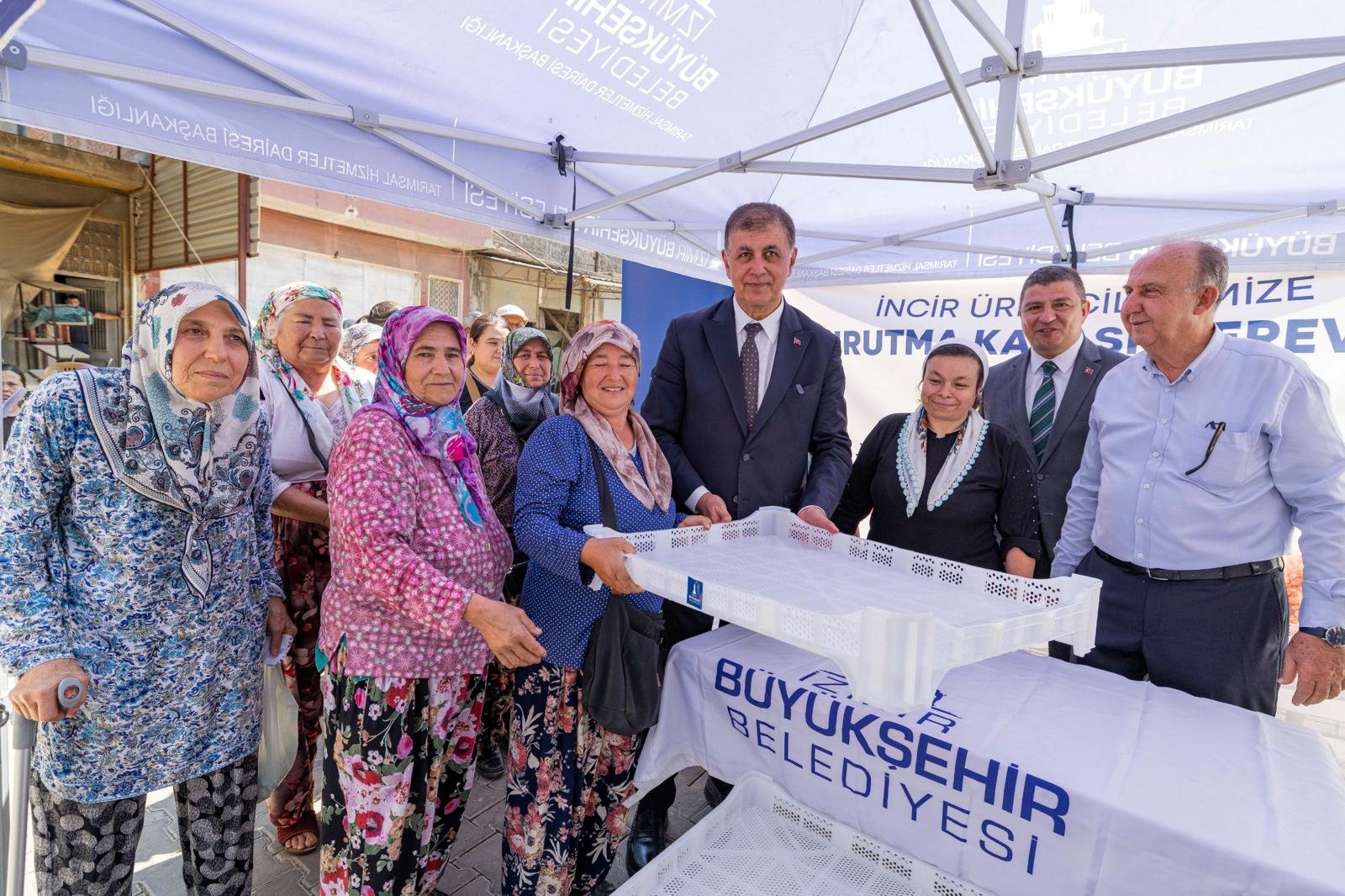 İzBB’den üreticiye kerevet desteği: İlk dağıtım Tire ve Torbalı’da!