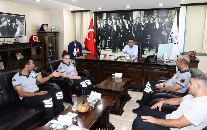 Çiğli Belediyesi’nde saldırının kahramanları ödüllendirildi