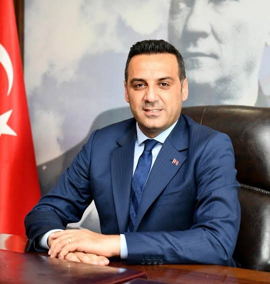 Çiğli Başkanı Yıldız'a saldırıda 2 kişi tutuklandı