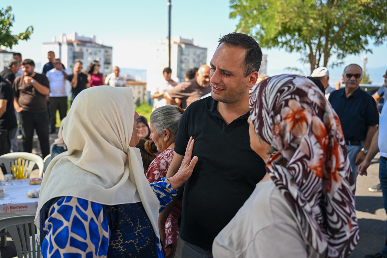 Başkan Eşki Kent Bostanı’nda üretici kadınlarla buluştu