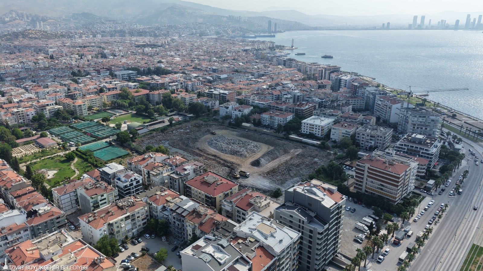 Karşıyakalıları heyecanlandıran gelişme: Stat için ihale tarihi belli oldu!