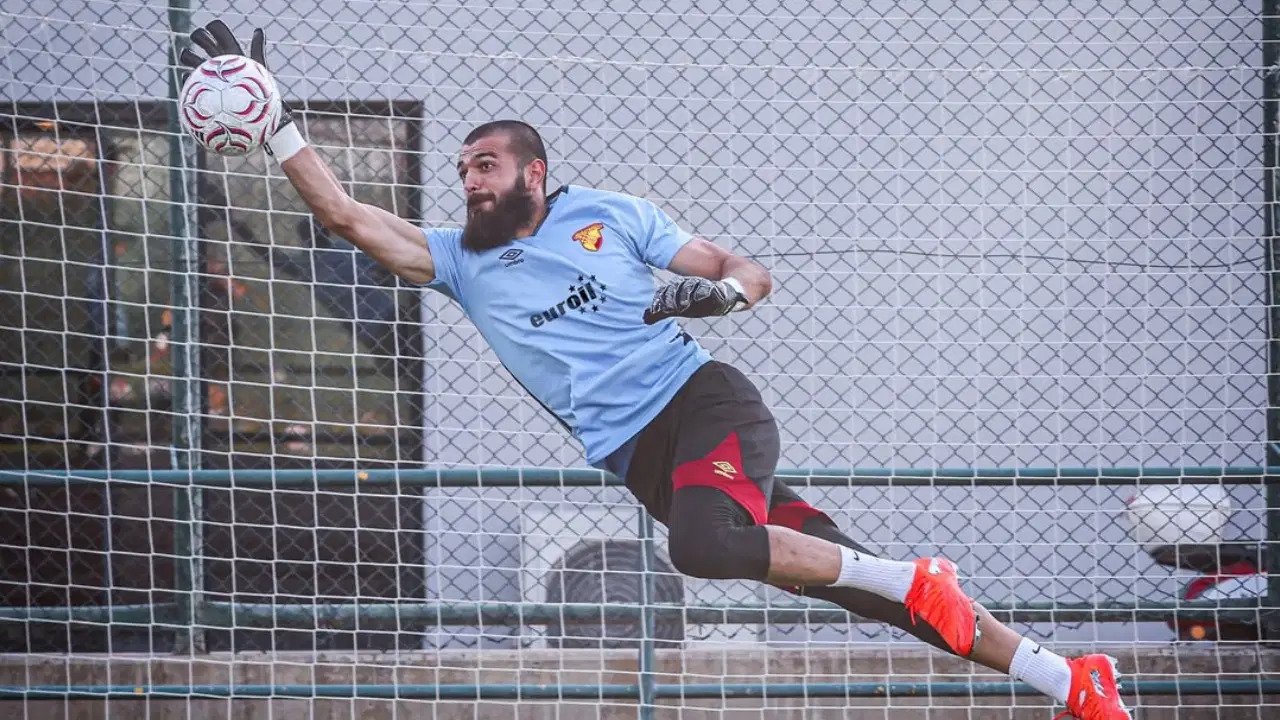 Taraftarlara tepki göstermişti: Göztepe'den 'Gugeshashvili' açıklaması!
