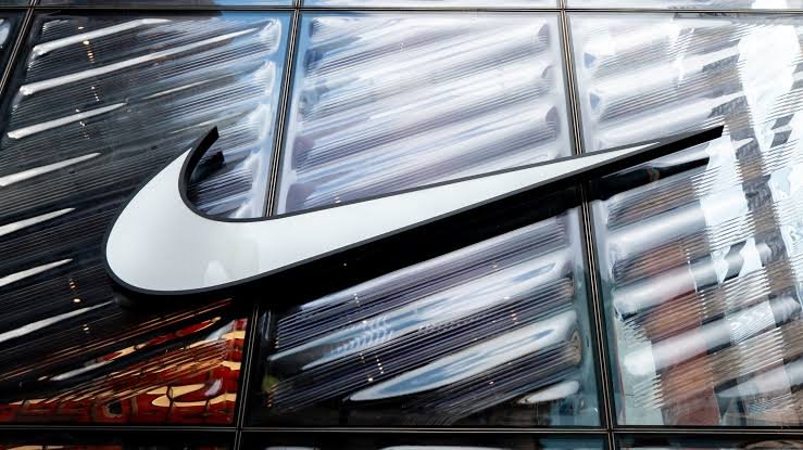 Piyasa değeri 57 milyar dolar düşmüştü... Nike, S&P100'den çıkarılıyor!