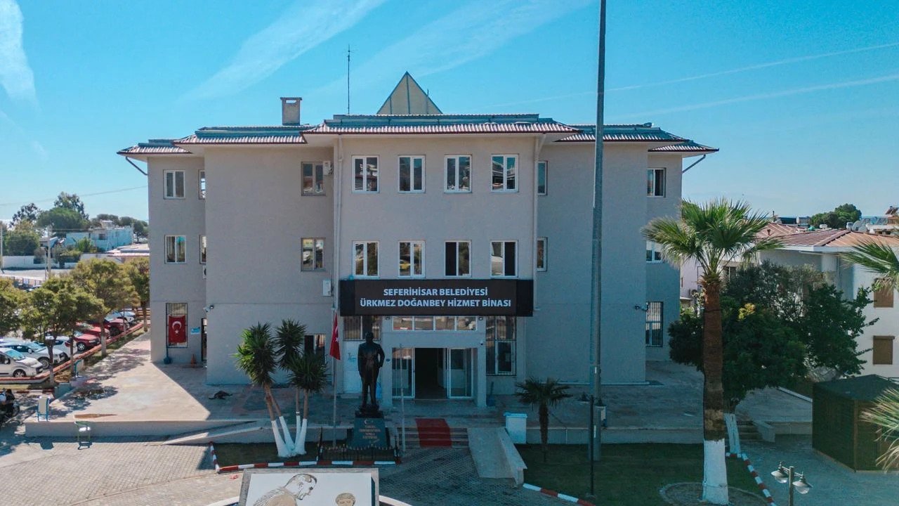 Seferihisar soruşturmasında yeni detaylar: Yüz binlerce liralık para trafiği!