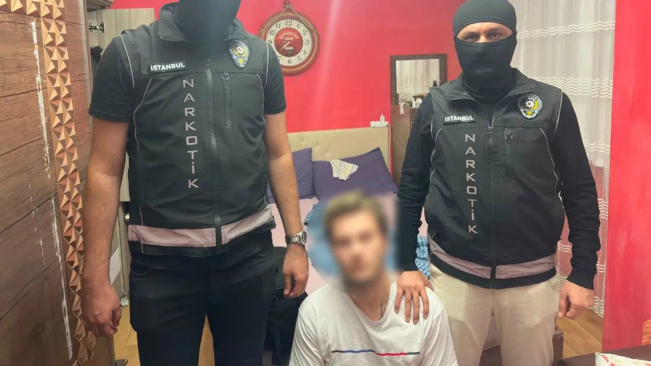 Kırmızı bültenle aranan uyuşturucu kaçakçısı Esenyurt'ta ele geçirildi!