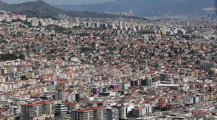 İzmir'de konut satışları düştü