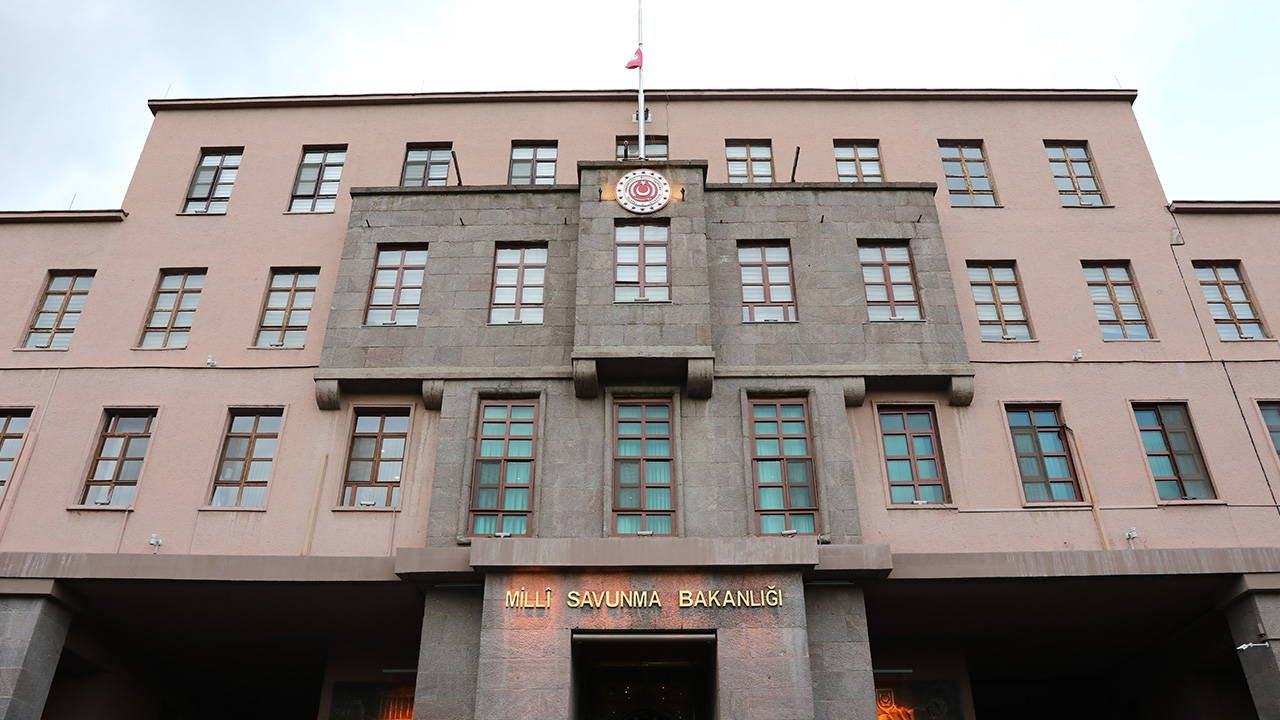 MSB'den Yunanistan'a Meis tepkisi: Fiili durumu kabul etmiyoruz!