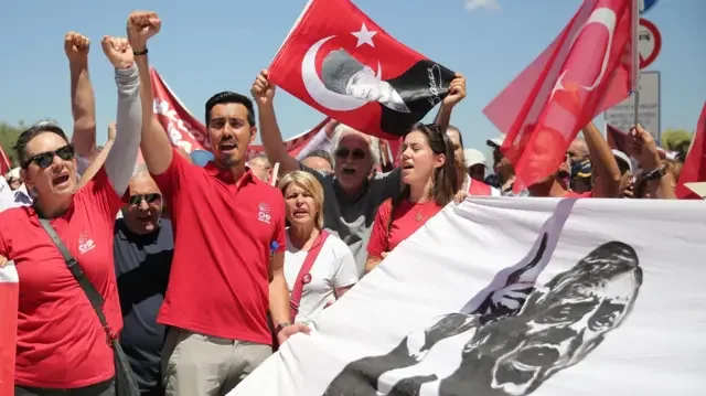Yeni Parti İzmir'de ön seçim heyecanı