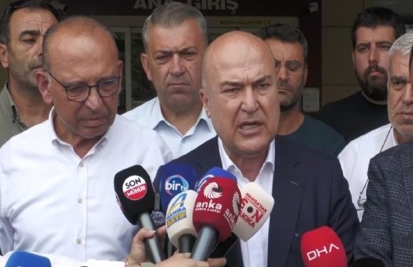 Murat Bakan'dan hastane önünde açıklama: Önceliğimiz çocuklarımızın sağlığı