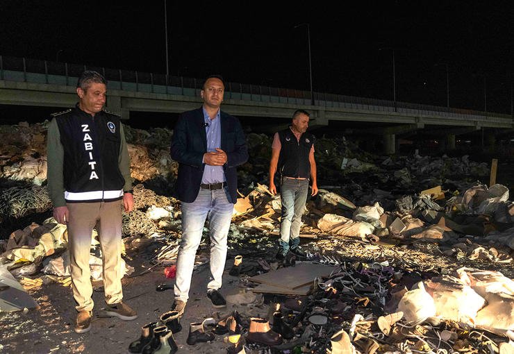 Bornova’da kaçak moloz seferberliği